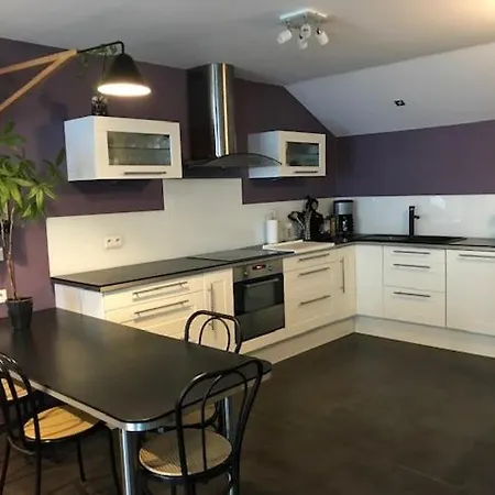 Le Grand Sapin. Maison Au Calme Proche Commerces Vakantiehuis *