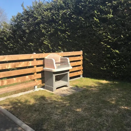 Feriehus Le Grand Sapin. Maison Au Calme Proche Commerces Gérardmer