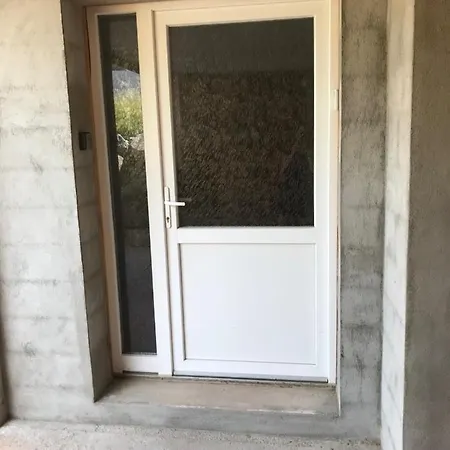 Le Grand Sapin. Maison Au Calme Proche Commerces Feriehus Gérardmer