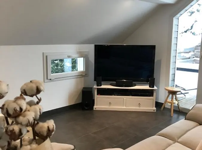 Le Grand Sapin. Maison Au Calme Proche Commerces Vakantiehuis