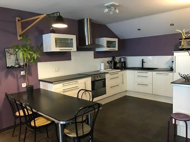 Le Grand Sapin. Maison Au Calme Proche Commerces Vakantiehuis *