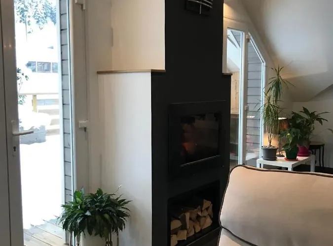 Le Grand Sapin. Maison Au Calme Proche Commerces *